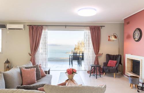 Spata-Artemida Apartamento | Beachfront Artemida Retreat - Peony Seabreeze Gem