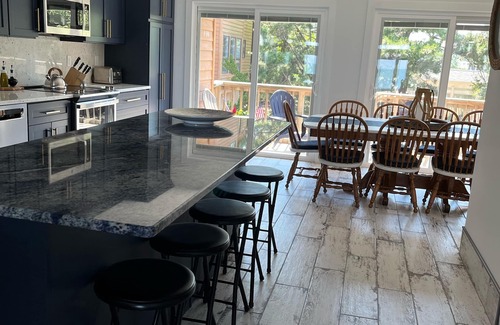 Dewey Beach Casa | Beachfront Baby💛 Beautiful & New!🌟The only way to stay @ the beach❣️Spacious