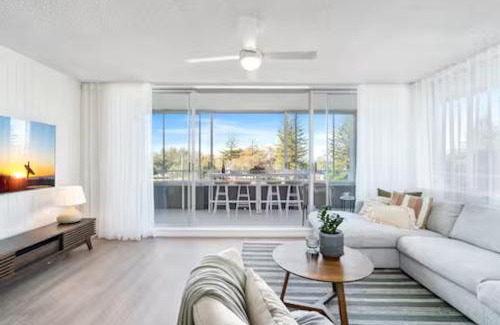 Broadbeach Apartamento | Beachfront Bliss 2BR Broadbeach