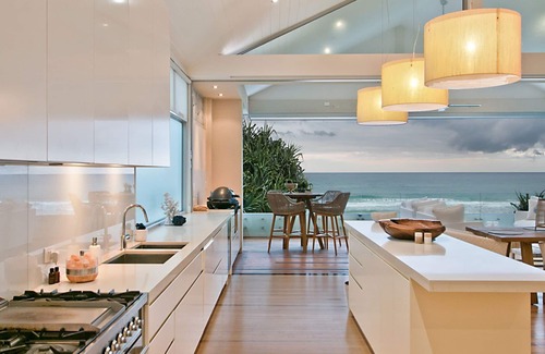 Palm Beach Casa | Beachfront Bliss - Absolute Beachfront Palm Beach - Linen Provided