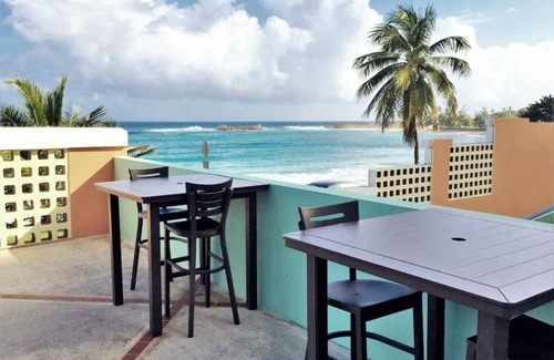 Isabela Condominio | Beachfront Bliss at Las Mareas De Isabela near Jobos