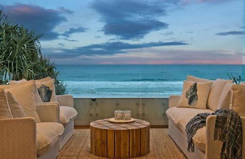 Palm Beach Casa | Beachfront Bliss