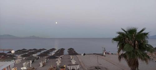 Kardamena Casa | Beachfront Bliss
