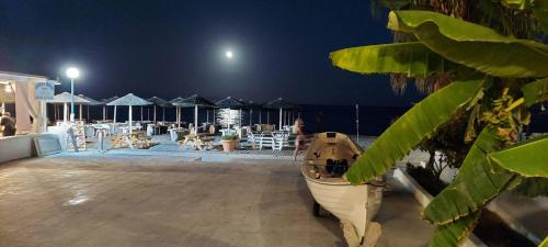 Kardamena Casa | Beachfront Bliss