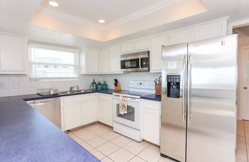 Pointe San Luis Casa | Beachfront Bliss: Steps to beach/Views, sleeps 14