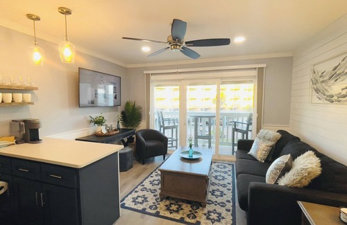 North Beach Condominio | Beachfront Bliss @ North Beach-on Beach, Walking distance to Aquarium, Lexington