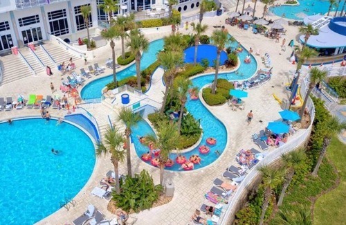 Daytona Beach Apartamento | Beachfront Bliss at Ocean Walk Resort!