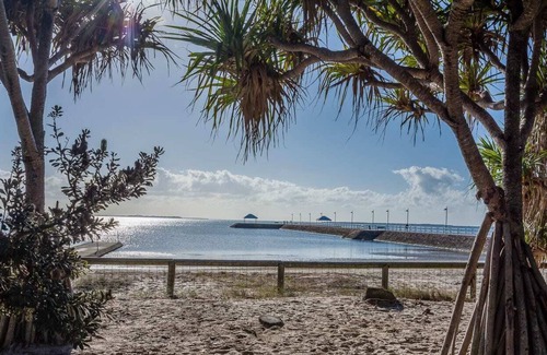 Wynnum Casa | Beachfront Bliss, Wynnum