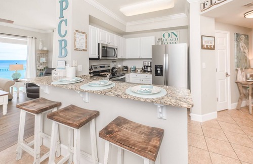 Panama City Beach Condominio | Escape de playa | CONFIGURACIÓN GRATUITA PARA SILLA DE PLAYA / PARAGUAS cerca de PIER PARK | 5 ESTRELLAS