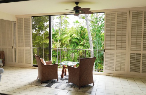 Kahala Condominio | Beachfront Condo! Beautiful Beach!