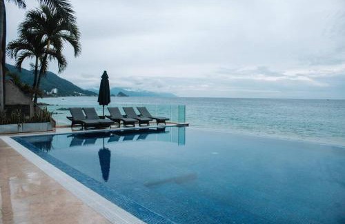 South Shore Hotel Area Apartamento | Beachfront Condo in Exclusive Zone