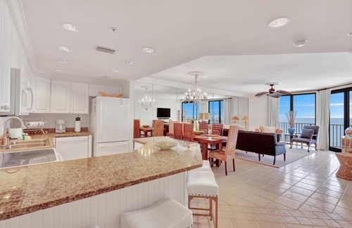 Orange Beach East Casa | Beachfront Condo w/ View & Pool, Sleeps 8