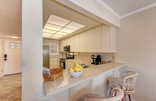 Holmes Beach Condominio | Condominio frente al mar en la playa de arena blanca de Anna Maria Island.