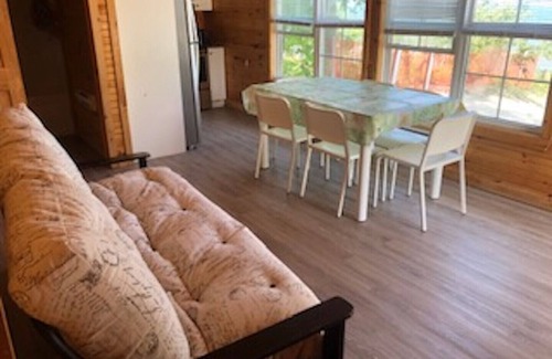 Wasaga Beach Cabaña | SANDPIPER BEACH RESORT - Cottage # 2