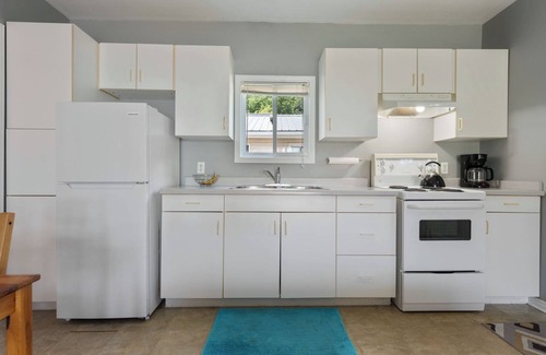 Turkey Point Cabaña | Beachfront Cottage - Turkey Point