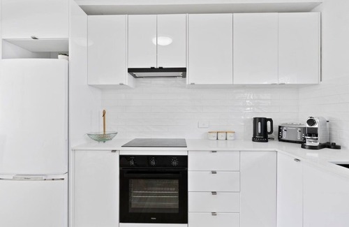 Broadbeach Apartamento | Beachfront Escape Broadbeach, 2BD, Pool, sleeps 7