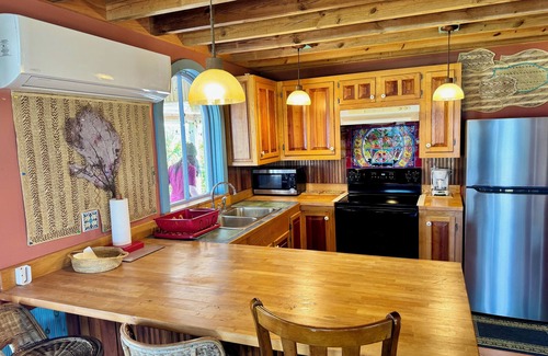 Deadmans Cay Casa | Beachfront family home steps from the perfect secluded ocean beach.