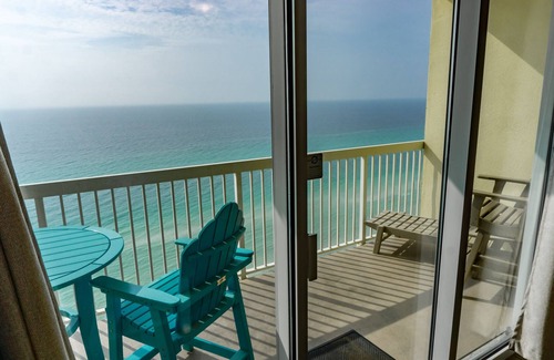 Miramar Beach Condominio | FRENTE AL MAR !! Sillas de playa GRATIS !! NUEVO colchón Pillowtop !! ¡NUEVA lavadora y secadora!