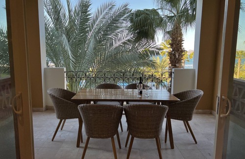 La Paz Condominio | BeachFront | Golf | Heated pool | Tennis | Netflix