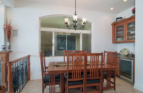 Imperial Beach Casa | Frente a la playa: hermosa casa de 4 dormitorios