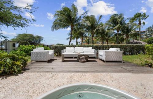 Oranjestad-West Casa | Beachfront - Grand Regency 5BR condo - BG131