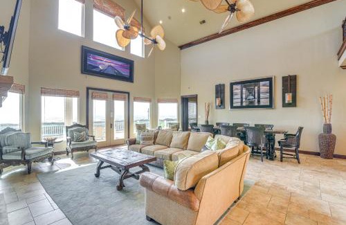 Crystal Beach Casa | Beachfront Group Getaway on Bolivar Peninsula