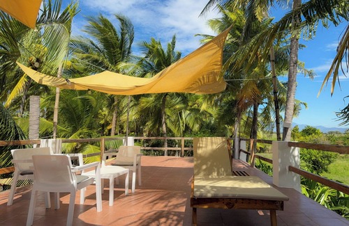 Sonsonate Cabaña | Beachfront Guest House Surrounded by Nature
