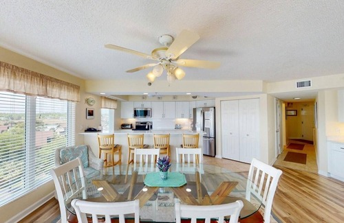 Litchfield by the Sea Condominio | Beachfront Haven 2BR Retreat Litchfield By the Sea