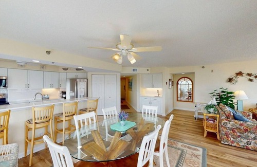 Litchfield by the Sea Condominio | Beachfront Haven 2BR Retreat Litchfield By the Sea