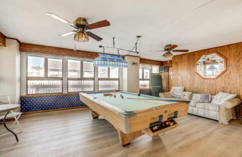 Villas Casa | Beachfront Home about 7 Mi to Cape May!