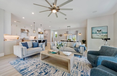 Anna Maria Casa | Beachfront Home | Pool + Spa | Games | Ocean Views