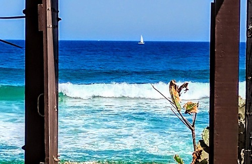 Marica Casa | casa frente al mar con piscina