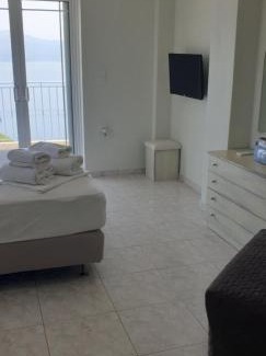 Pogonia Casa | Beachfront Houses
