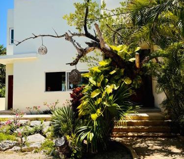 Tulsayab Villa | Beachfront Luruxy Villa in Tulum