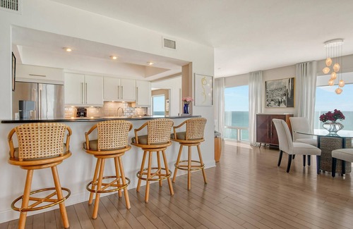 Longboat Key Condominio | Beachfront Luxury with Spectacular Views