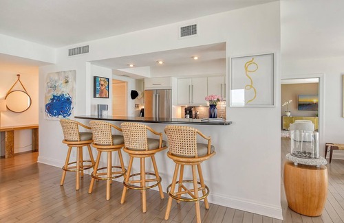 Longboat Key Condominio | Beachfront Luxury with Spectacular Views
