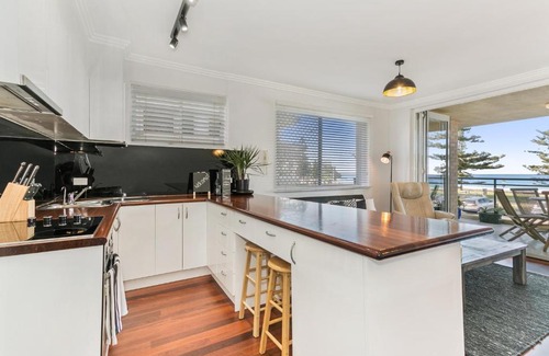 Manly Apartamento | Beachfront on Golden Mile