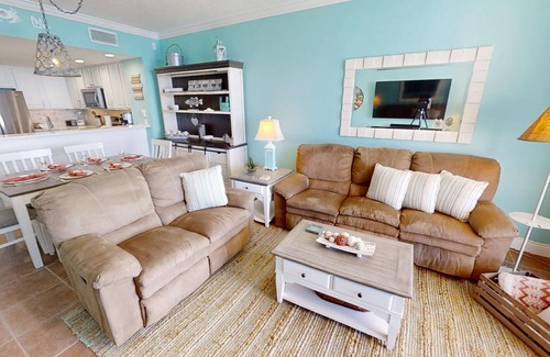 El Centro Beach Condominio | Beachfront Palazzo Condo - 2BR + Bunks, Gulf View w/ Free Beach Chairs!