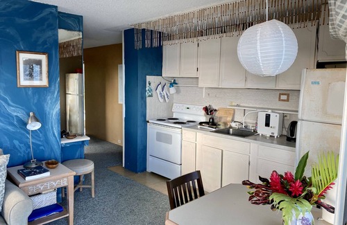 Makaha Condominio | Beachfront Paradise