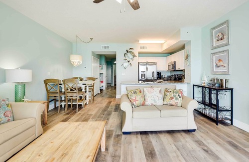 Miramar Beach Condominio | Beachfront PCB Condo w/ Ocean View & Pool Access!