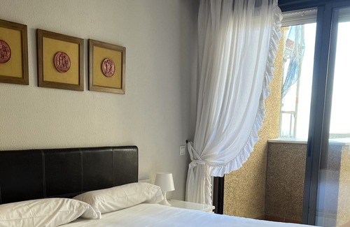 Cadiz Apartamento | Ático primera linea playa