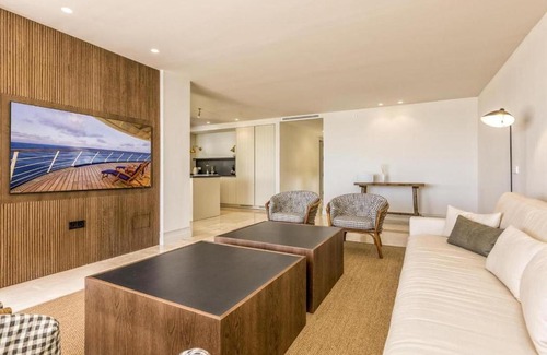 Torreblanca Apartamento | Ático en primera línea de playa con vistas al mar