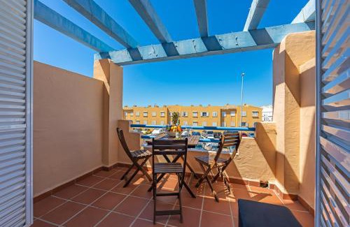 Tarifa Apartamento | Beachfront, pool, terrace & WIFI