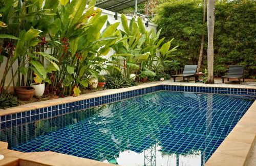 Kamala Villa | Beachfront pool villa