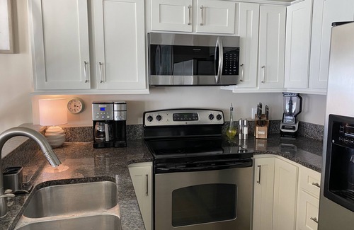 Seacrest Condominio | ¡¡RECIENTEMENTE RENOVADO!! Frente a la playa de 2 dormitorios / 2 baños, con capacidad para 8.