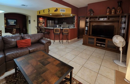 Laguna Shores Condominio | Frente a la playa, retiro tranquilo, playa privada