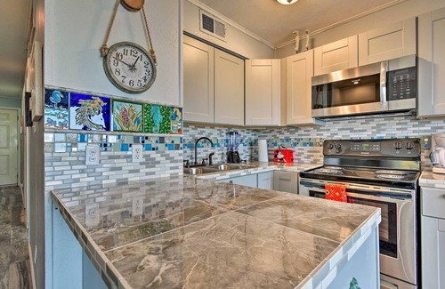 North Beach Condominio | Beachfront remodeled Condo North Beach Sleeps 6