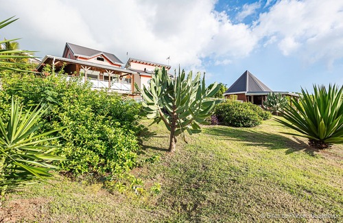 Deshaies Casa | Residencia frente al mar con piscina