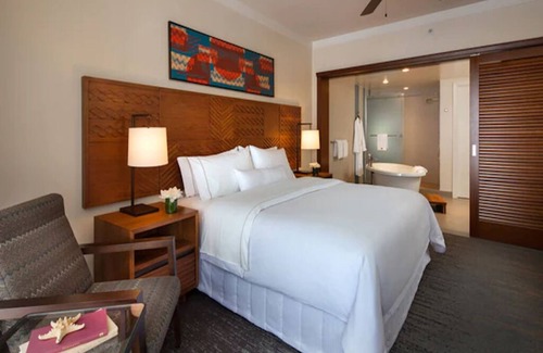 Honokowai Complejo | Beachfront Resort - 2 Bedroom Villa - Resort View w/ Balcony - Family Friendly!