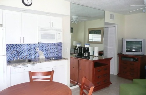 Belle Vista Condominio | Frente a la playa Resort Condo Piscina climatizada Jacuzzi Barbacoa Wifi
